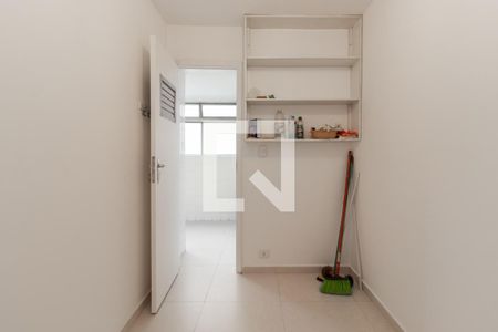Apartamento à venda com 86m², 2 quartos e 1 vaga Apartamento à venda com 86m², 2 quartos e 1 vagaQuarto de Serviço
