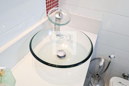 Casa à venda com 205m², 3 quartos e 2 vagas Casa à venda com 205m², 3 quartos e 2 vagasBanheiro da suíte 3