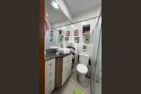 Casa de condomínio à venda com 120m², 3 quartos e 1 vaga Casa de condomínio à venda com 120m², 3 quartos e 1 vagaBanheiro suíte