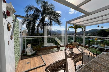 Casa de condomínio à venda com 120m², 3 quartos e 1 vaga Casa de condomínio à venda com 120m², 3 quartos e 1 vagaTerraço