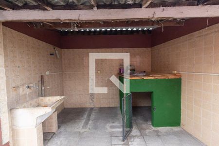 Casa à venda com 130m², 3 quartos e 4 vagasLavanderia 2