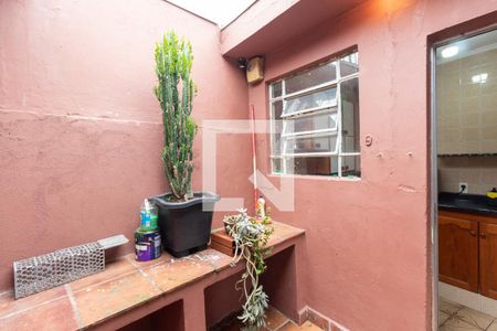 Casa à venda com 130m², 3 quartos e 4 vagasQuintal