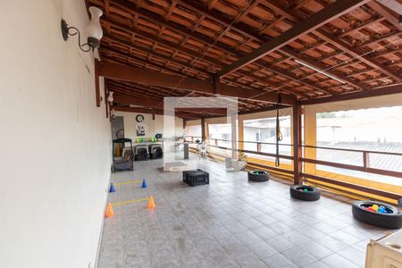 Casa à venda com 130m², 3 quartos e 4 vagasSalão de Festas