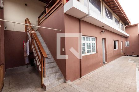 Casa à venda com 130m², 3 quartos e 4 vagasCorredor