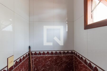 Casa à venda com 130m², 3 quartos e 4 vagasLavabo