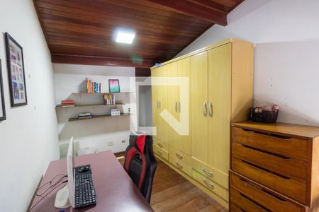 Casa à venda com 130m², 3 quartos e 4 vagasQuarto Suíte 1