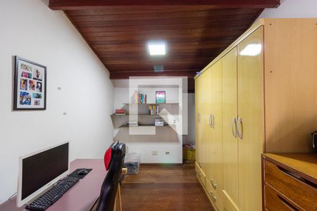 Casa à venda com 130m², 3 quartos e 4 vagasQuarto Suíte 1