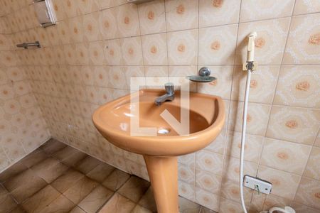 Casa à venda com 130m², 3 quartos e 4 vagasBanheiro da Suíte 3