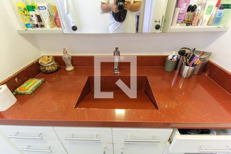 Apartamento à venda com 133m², 2 quartos e 3 vagasBanheiro