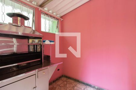 Casa à venda com 370m², 6 quartos e 3 vagas Casa à venda com 370m², 6 quartos e 3 vagasQuarto de Serviço - Casa 2