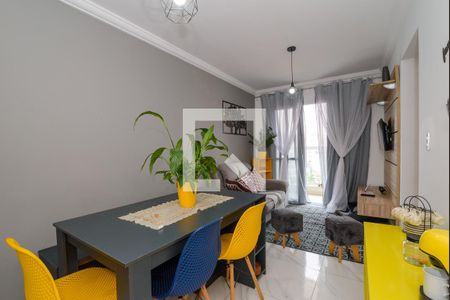 Sala de apartamento para alugar com 2 quartos, 53m² em Parque São Vicente, Mauá