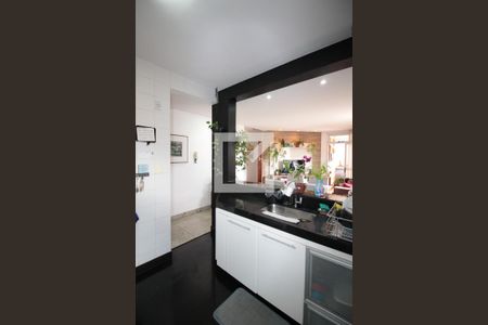 Apartamento à venda com 128m², 3 quartos e 2 vagasCozinha