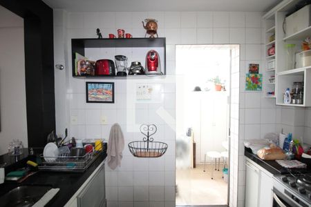 Apartamento à venda com 128m², 3 quartos e 2 vagasCozinha
