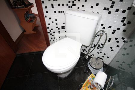 Apartamento à venda com 128m², 3 quartos e 2 vagasBanheiro Social