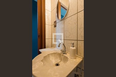 Lavabo de casa à venda com 2 quartos, 155m² em Jardim Cocaia, Guarulhos