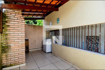 Casa à venda com 177m², 3 quartos e 3 vagasChurrasqueira