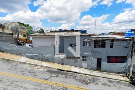 Casa à venda com 177m², 3 quartos e 3 vagasVista da Suíte 1