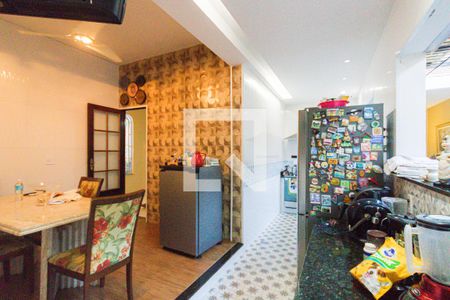 Casa de condomínio à venda com 350m², 5 quartos e 1 vaga Casa de condomínio à venda com 350m², 5 quartos e 1 vagaCozinha