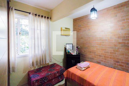 Casa de condomínio à venda com 350m², 5 quartos e 1 vaga Casa de condomínio à venda com 350m², 5 quartos e 1 vagaQuarto 2