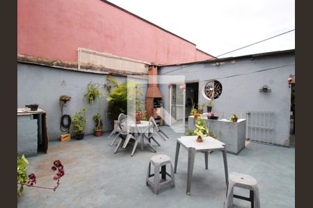 Casa à venda com 210m², 2 quartos e 3 vagasTerraço