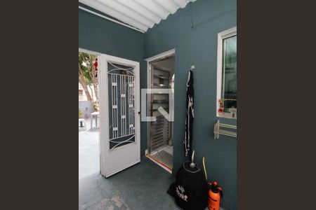 Casa à venda com 210m², 2 quartos e 3 vagasÁrea de Serviço 2