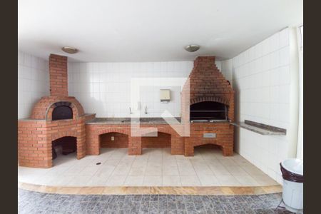 Apartamento à venda com 94m², 3 quartos e 2 vagas Apartamento à venda com 94m², 3 quartos e 2 vagasÁrea comum - Churrasqueira