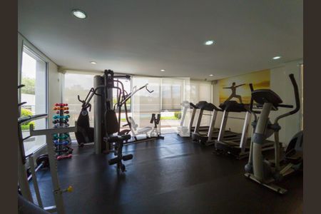 Apartamento à venda com 94m², 3 quartos e 2 vagas Apartamento à venda com 94m², 3 quartos e 2 vagasÁrea comum - Academia