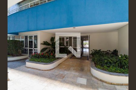 Apartamento à venda com 94m², 3 quartos e 2 vagas Apartamento à venda com 94m², 3 quartos e 2 vagasHall de entrada