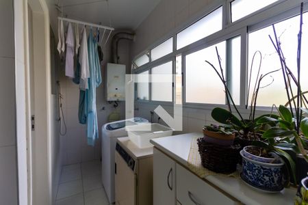 Apartamento à venda com 94m², 3 quartos e 2 vagas Apartamento à venda com 94m², 3 quartos e 2 vagasÁrea de Serviço