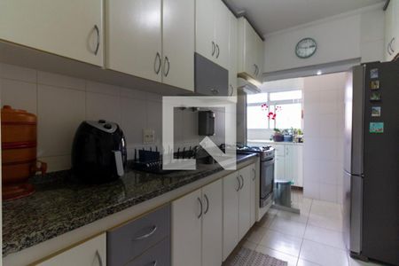 Apartamento à venda com 94m², 3 quartos e 2 vagas Apartamento à venda com 94m², 3 quartos e 2 vagasCozinha