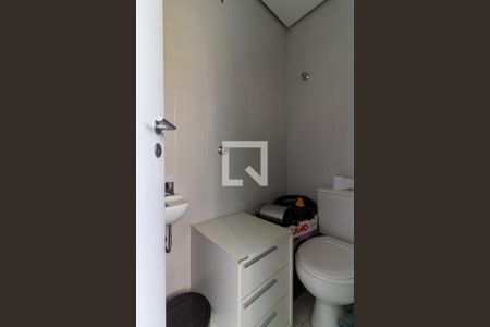 Apartamento à venda com 94m², 3 quartos e 2 vagas Apartamento à venda com 94m², 3 quartos e 2 vagasBanheiro de serviço