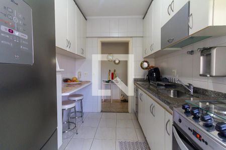 Apartamento à venda com 94m², 3 quartos e 2 vagas Apartamento à venda com 94m², 3 quartos e 2 vagasCozinha