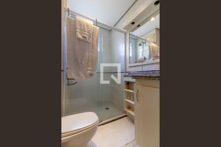 Apartamento à venda com 94m², 3 quartos e 2 vagas Apartamento à venda com 94m², 3 quartos e 2 vagasBanheiro da Suíte