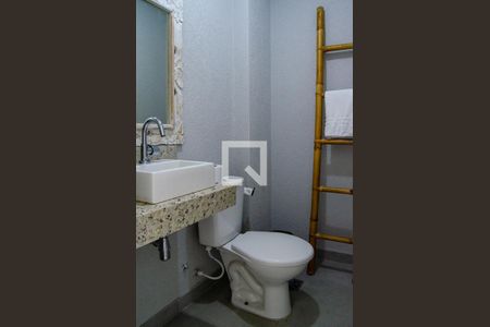 Apartamento à venda com 120m², 2 quartos e 2 vagas Apartamento à venda com 120m², 2 quartos e 2 vagasLavabo