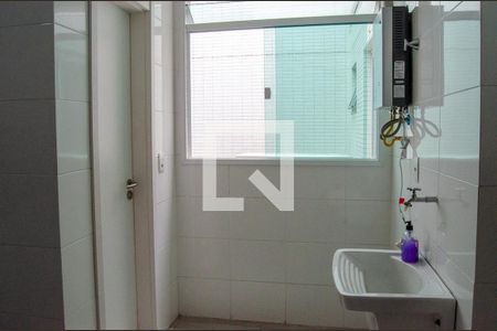 Apartamento à venda com 120m², 2 quartos e 2 vagas Apartamento à venda com 120m², 2 quartos e 2 vagasArea de serviço