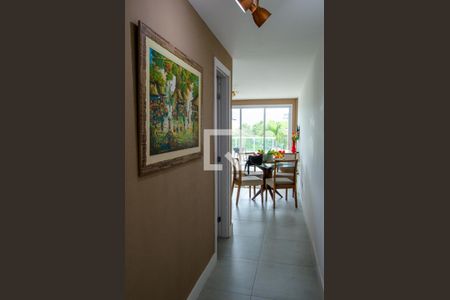 Apartamento à venda com 120m², 2 quartos e 2 vagas Apartamento à venda com 120m², 2 quartos e 2 vagasCorredor