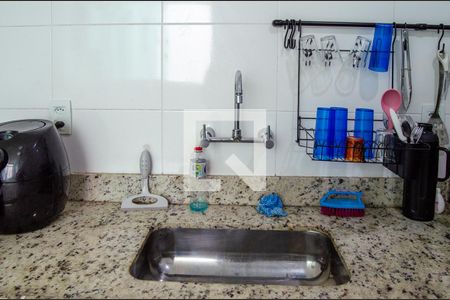 Apartamento à venda com 120m², 2 quartos e 2 vagas Apartamento à venda com 120m², 2 quartos e 2 vagasCozinha