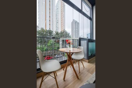 Studio de kitnet/studio para alugar com 1 quarto, 27m² em Pinheiros, São Paulo