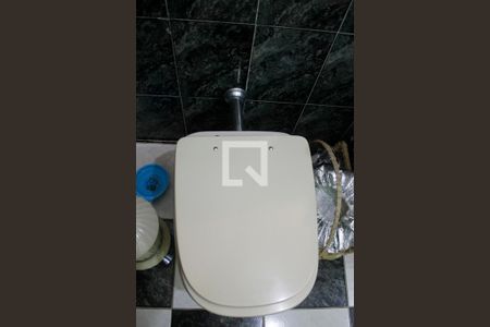 Casa à venda com 292m², 3 quartos e 4 vagas Casa à venda com 292m², 3 quartos e 4 vagasBanheiro da Suíte