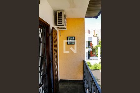 Casa à venda com 292m², 3 quartos e 4 vagas Casa à venda com 292m², 3 quartos e 4 vagasSuíte