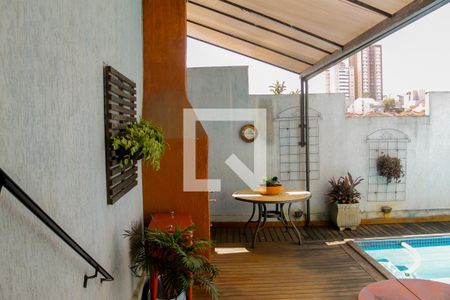 Casa à venda com 292m², 3 quartos e 4 vagas Casa à venda com 292m², 3 quartos e 4 vagasQuintal