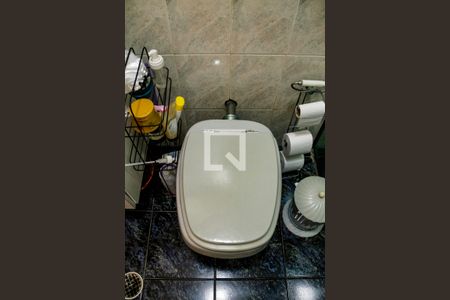 Casa à venda com 292m², 3 quartos e 4 vagas Casa à venda com 292m², 3 quartos e 4 vagasBanheiro Social