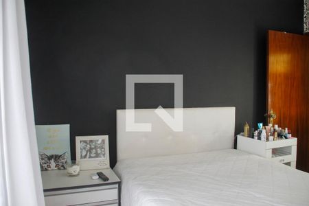 Casa à venda com 292m², 3 quartos e 4 vagas Casa à venda com 292m², 3 quartos e 4 vagasQuarto 2