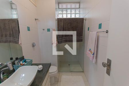 Apartamento à venda com 156m², 3 quartos e 1 vaga Apartamento à venda com 156m², 3 quartos e 1 vagaBanheiro