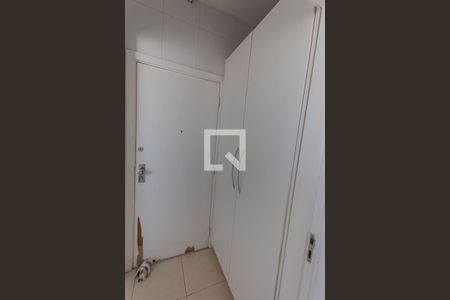 Apartamento à venda com 156m², 3 quartos e 1 vaga Apartamento à venda com 156m², 3 quartos e 1 vagaÁrea de Serviço