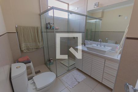 Apartamento à venda com 156m², 3 quartos e 1 vaga Apartamento à venda com 156m², 3 quartos e 1 vagaBanheiro