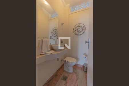 Apartamento à venda com 156m², 3 quartos e 1 vaga Apartamento à venda com 156m², 3 quartos e 1 vagaBanheiro 2