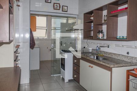 Apartamento para alugar com 187m², 2 quartos e 2 vagasCozinha