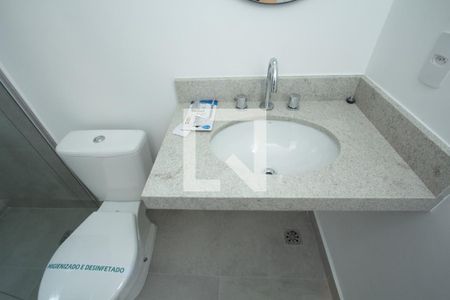 Banheiro da Suíte 1 de apartamento para alugar com 2 quartos, 117m² em Itaim Bibi, São Paulo