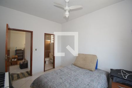 Casa à venda com 70m², 2 quartos e 6 vagasSuíte 1 da Casa 2